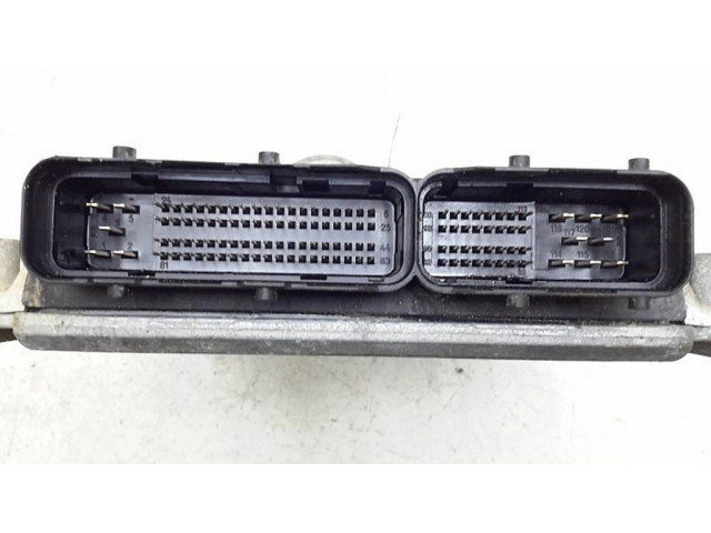 Řídící jednotka P04727661AD, 28SA5243   Chrysler Voyager 2002