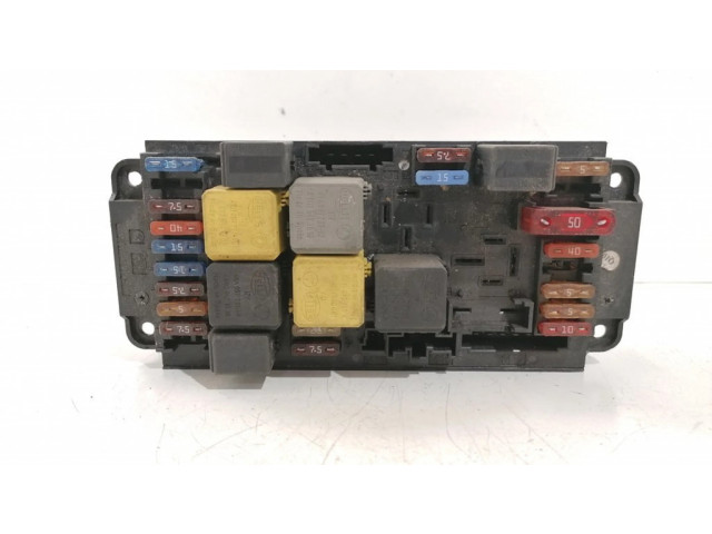   Pojistková skříňka 0025459301, 5DK00797320   Mercedes-Benz C W203 2002
