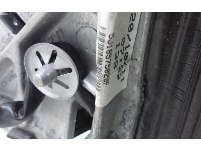 Zpětné zrcátko pravé Skoda Fabia Mk2 (5J) 2008  5J1857502BF  