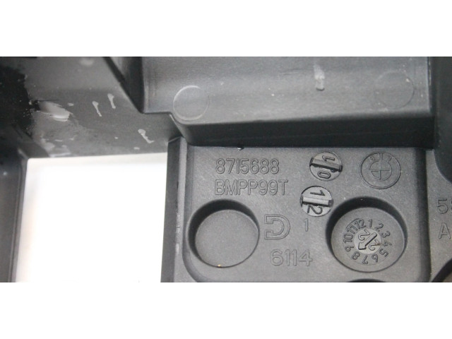 Крышка блока предохранителей 8715688, 61148715688   BMW i4    