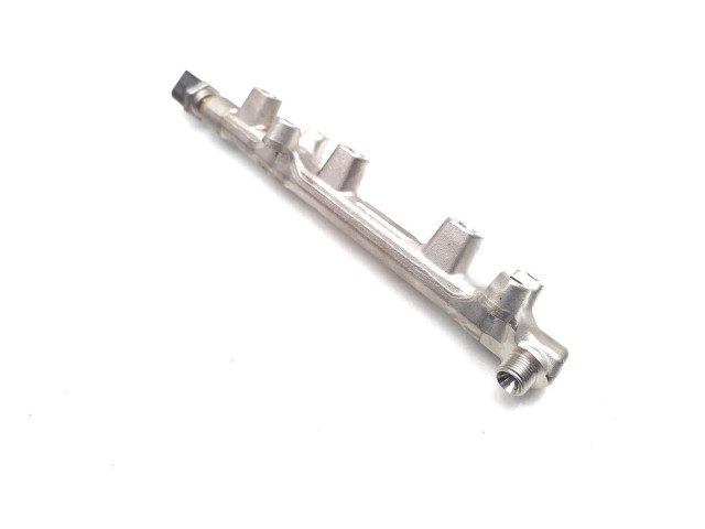 Топливная рампа 05C133320A, 04C906054C   Audi A1   для двигателя DUSA