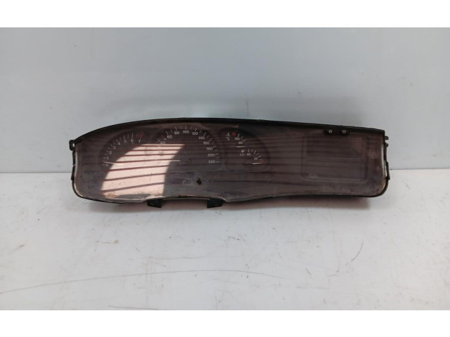 Přístrojová deska  Opel Vectra B 1996 90504243BE  