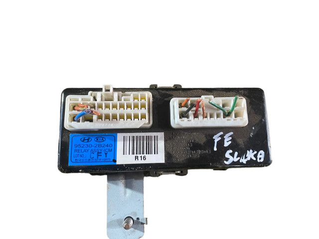 Блок управления 952302B240   Hyundai Santa Fe