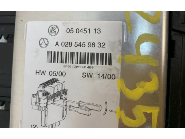   Pojistková skříňka A0285459832   Mercede-Benz S W220 2000