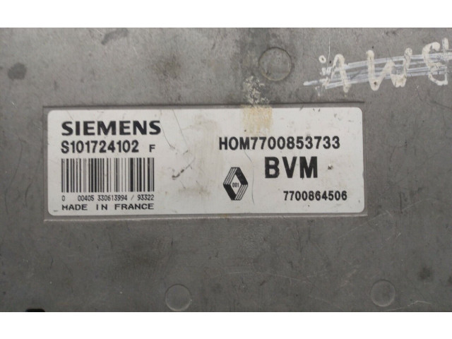 Řídící jednotka S101724102F   Renault Safrane 1992