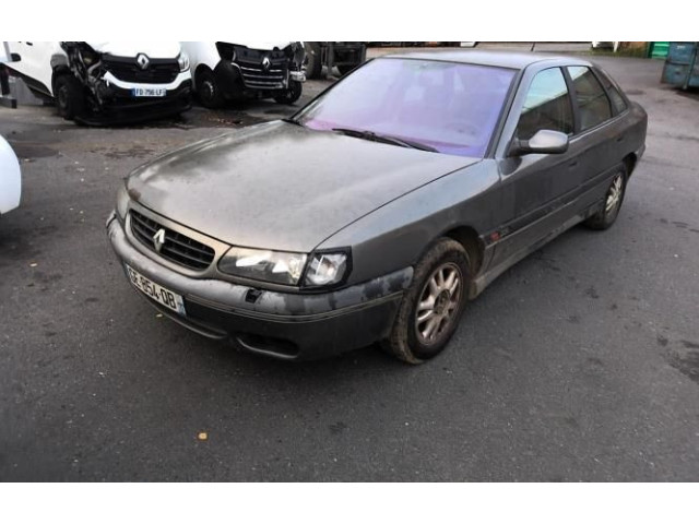 Ручка стеклоочистителей 7701036542   Renault Safrane