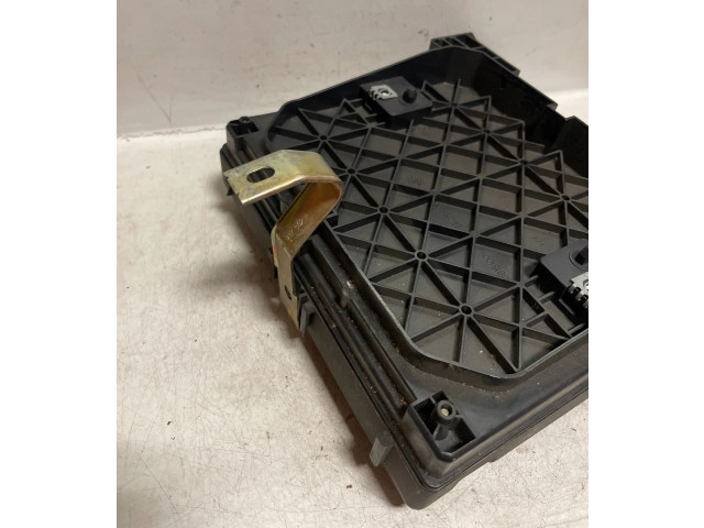 Блок предохранителей 7M0962258F, 97VW14B205CB   Volkswagen Sharan    