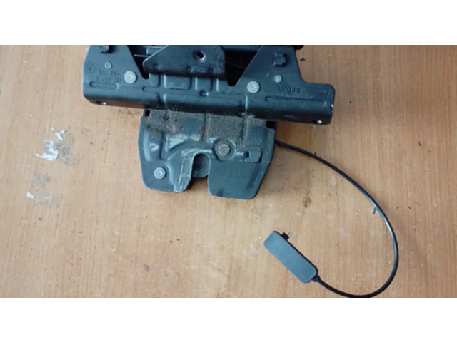 Zámek zadních dveří 8408492   Land Rover Range Rover L322 2003