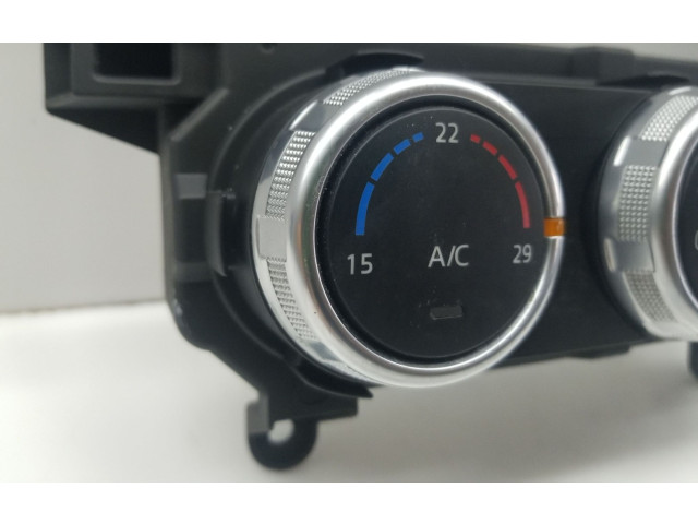 Блок управления климат-контролем DH0P61190B   Mazda CX-3