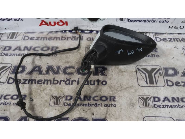 Зеркало электрическое        Audi A4 S4 B9 8W  2019 -  года   