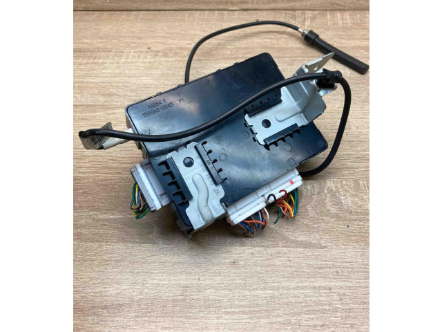 Блок комфорта 954003Z425, 39R88J1000   Hyundai i40   