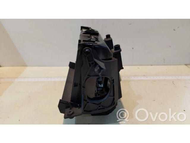 Дисплей    96493929ZD, 96459618ZD   Citroen C6