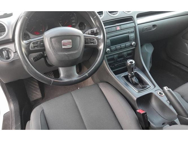 Панель приборов    Seat Exeo (3R)       