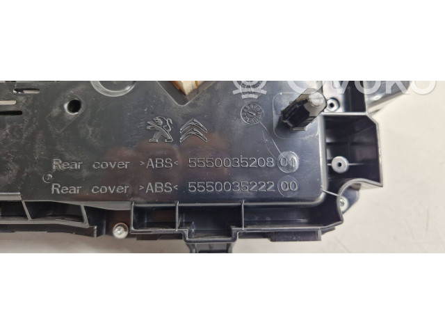 Přístrojová deska  Peugeot 5008 II 2021 5550035222, 5550035208  