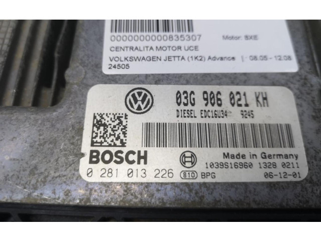 Řídící jednotka 03G906021KH   Volkswagen Jetta V 