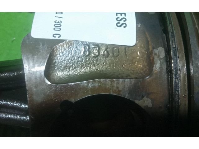 Píst 8340F   Mercedes-Benz ML W164     