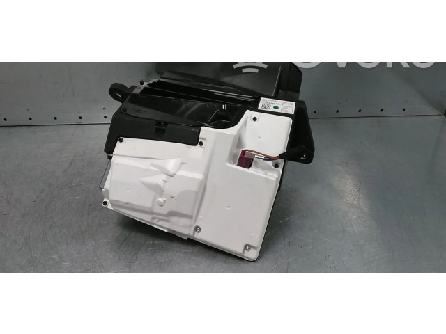 Дисплей    5A441B4, 5A589A6   BMW i4