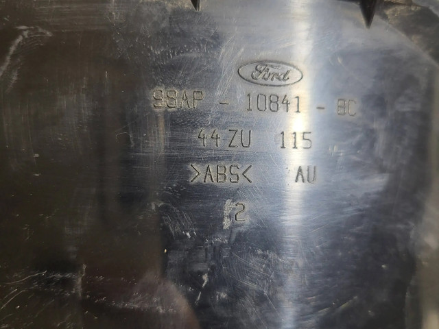 Přístrojová deska  Ford Focus 2000 98MP10841BC, 44ZU115  