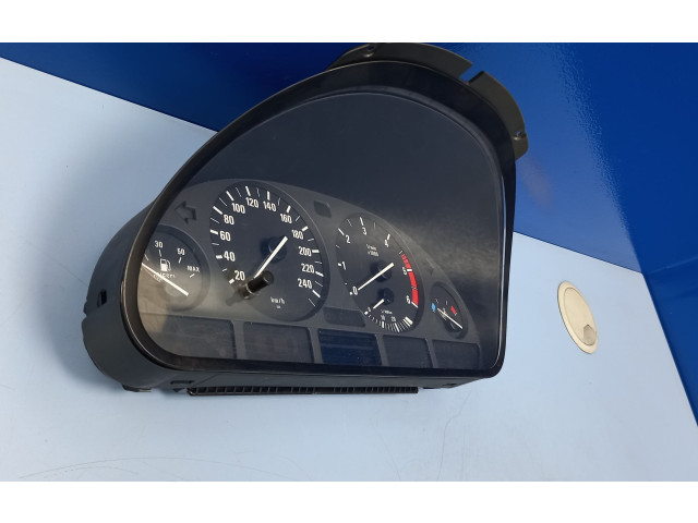 Přístrojová deska  BMW 5 E39 2000 62116903800, 6903800  