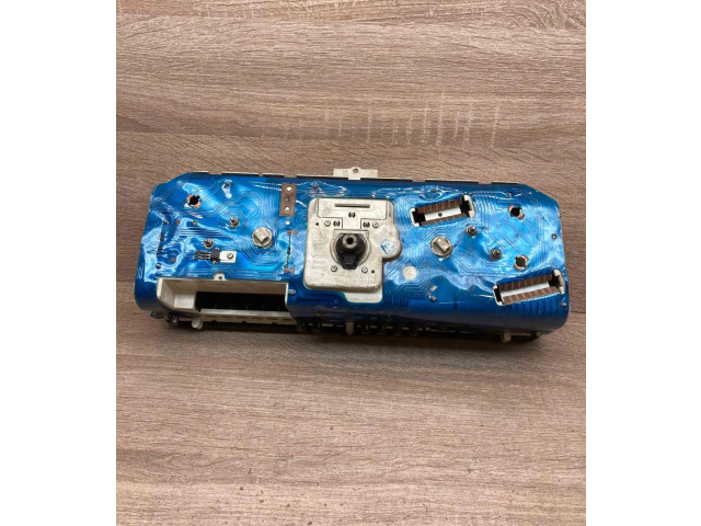 Панель приборов 90213846, 81117504   Opel Omega A       