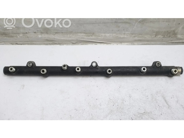 Vstřikovací lišta 0445216002   BMW 5 E39  pro naftový motor 3.0  0230