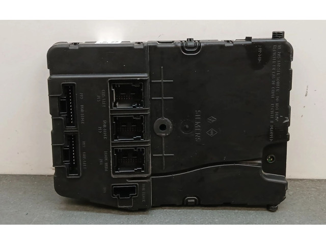 Pojistková skříňka Řídící jednotka BSM 8200412548   Renault Scenic RX 2006