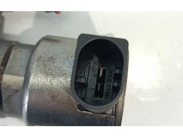 Vstřikovací lišta A6510700595   Mercedes-Benz C W204    OM651911 