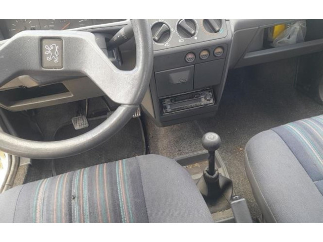 Zpětné zrcátko  Peugeot 205 1992    