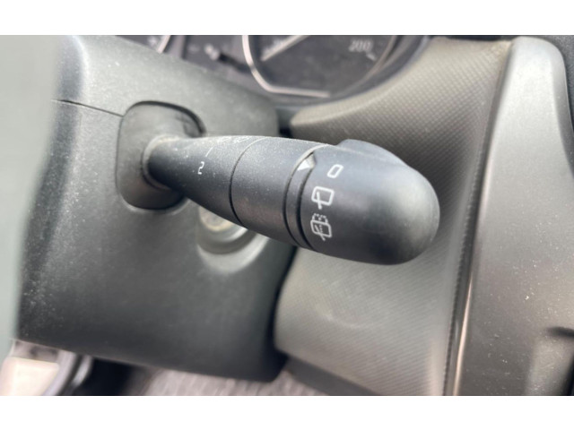 Переключатель дворников    Renault Sandero I