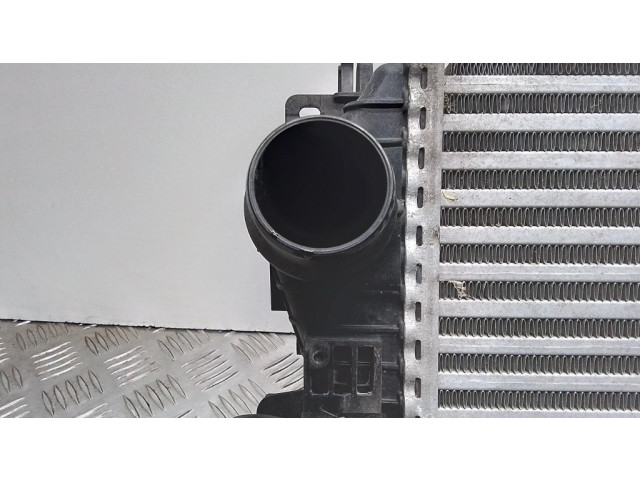 Интеркулер  13337687, 560961104   Opel Meriva B 1.4