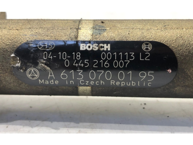 Топливная рампа A6130700195   Mercedes-Benz S W220  