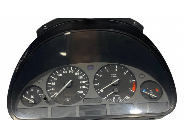 Přístrojová deska  BMW 5 E39 2001 8372359, 62118372359  