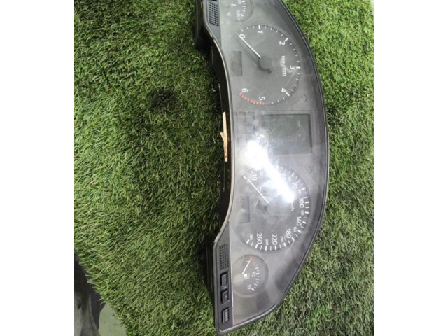 Přístrojová deska  Audi A8 S8 D2 4D  4D0919033G  