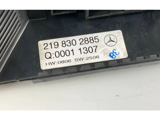 Блок управления климат-контролем A2198302885   Mercedes-Benz CLS C219