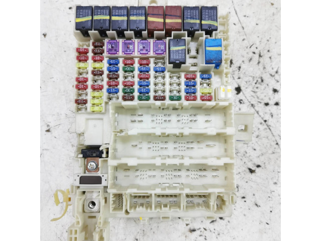 Блок предохранителей TF0G03, 1J28   Honda Jazz    