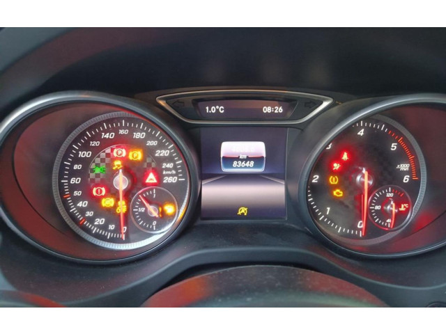 Přístrojová deska  Mercedes-Benz A W176 2017   