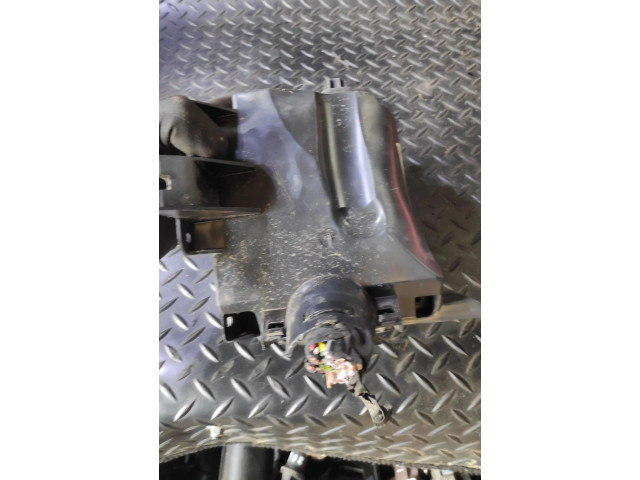 Pojistková skříňka Řídící jednotka BSM 9804848580   Peugeot 308 2017
