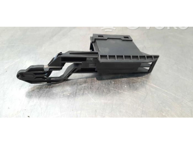 Antenos valdymo blokas    3G9862159   Volkswagen PASSAT B8