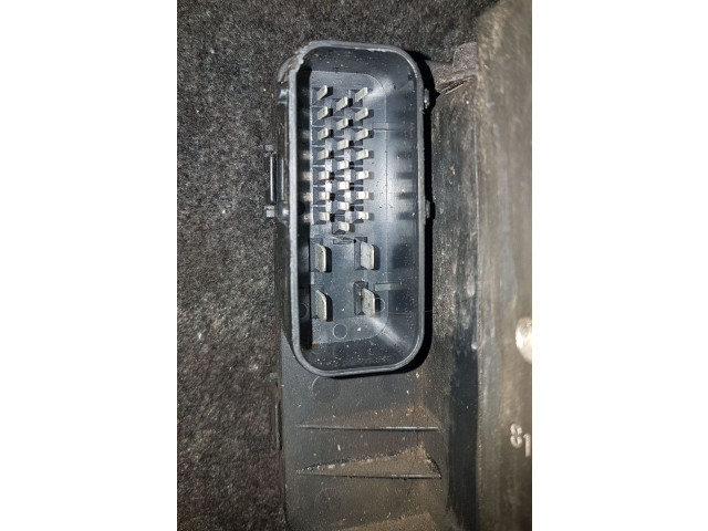 Jednotka ABS    Hyundai Santa Fe 2004