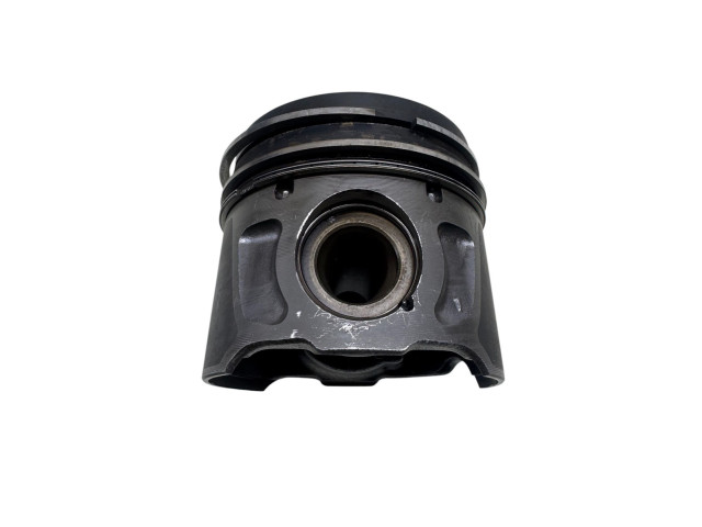 Píst C25A32401   Land Rover Freelander 2 - LR2    224DT 