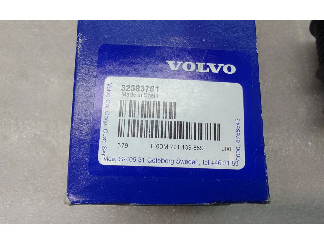 Генератор 32383761, F00791139889   Volvo XC40       