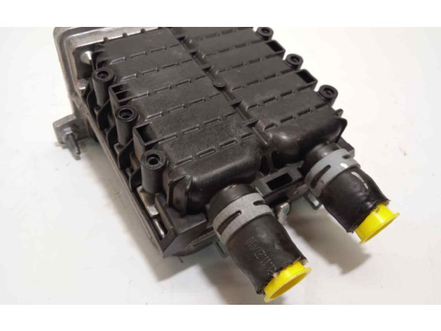 Блок управления 8889062666, P32260305   Lynk & co 01