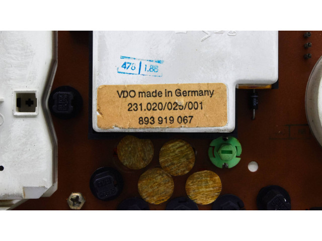 Přístrojová deska  Audi 80 90 B3 1990 893919033a, 893919067  
