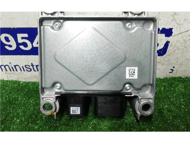 Блок управления надувных подушек 0285001961, 0285001961   Mazda MX-3    