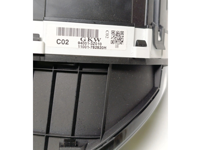 Přístrojová deska  Hyundai i40 2015 940013Z010, 11001782820H  