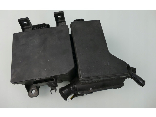   Pojistková skříňka 24383JD00A   Nissan Qashqai+2 2010