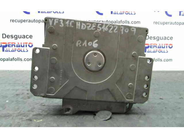 Řídící jednotka 0261203736   Peugeot 106 