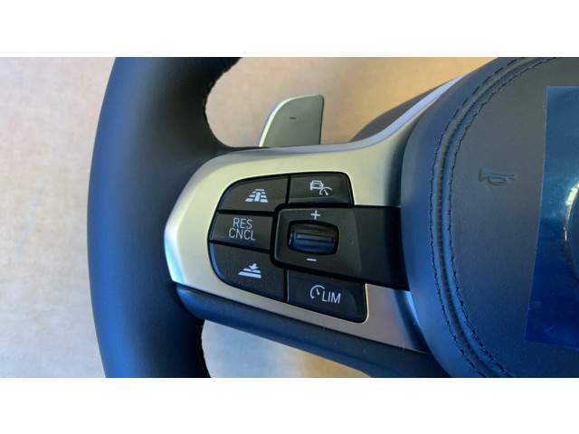 Руль BMW 6 G32 Gran Turismo  2017-- года 32308008179, 32308094542      