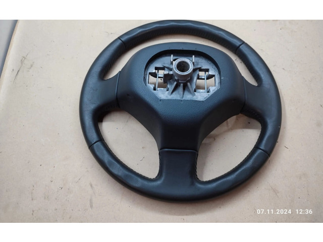 Volant Peugeot 5008 2011   