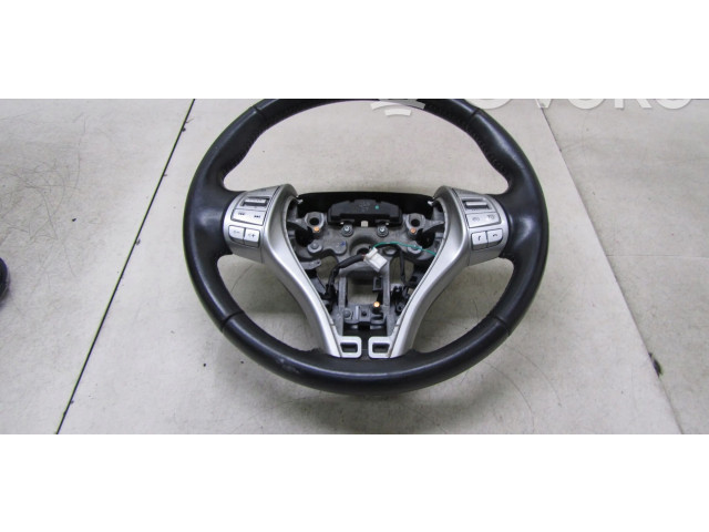 Volant Nissan Pulsar 2016   